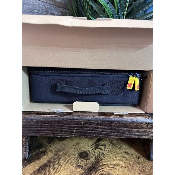 Kodak FLIK X7 Portable Projector, 720p Home Portable Projector. New in Box! - Picture 16 of 16